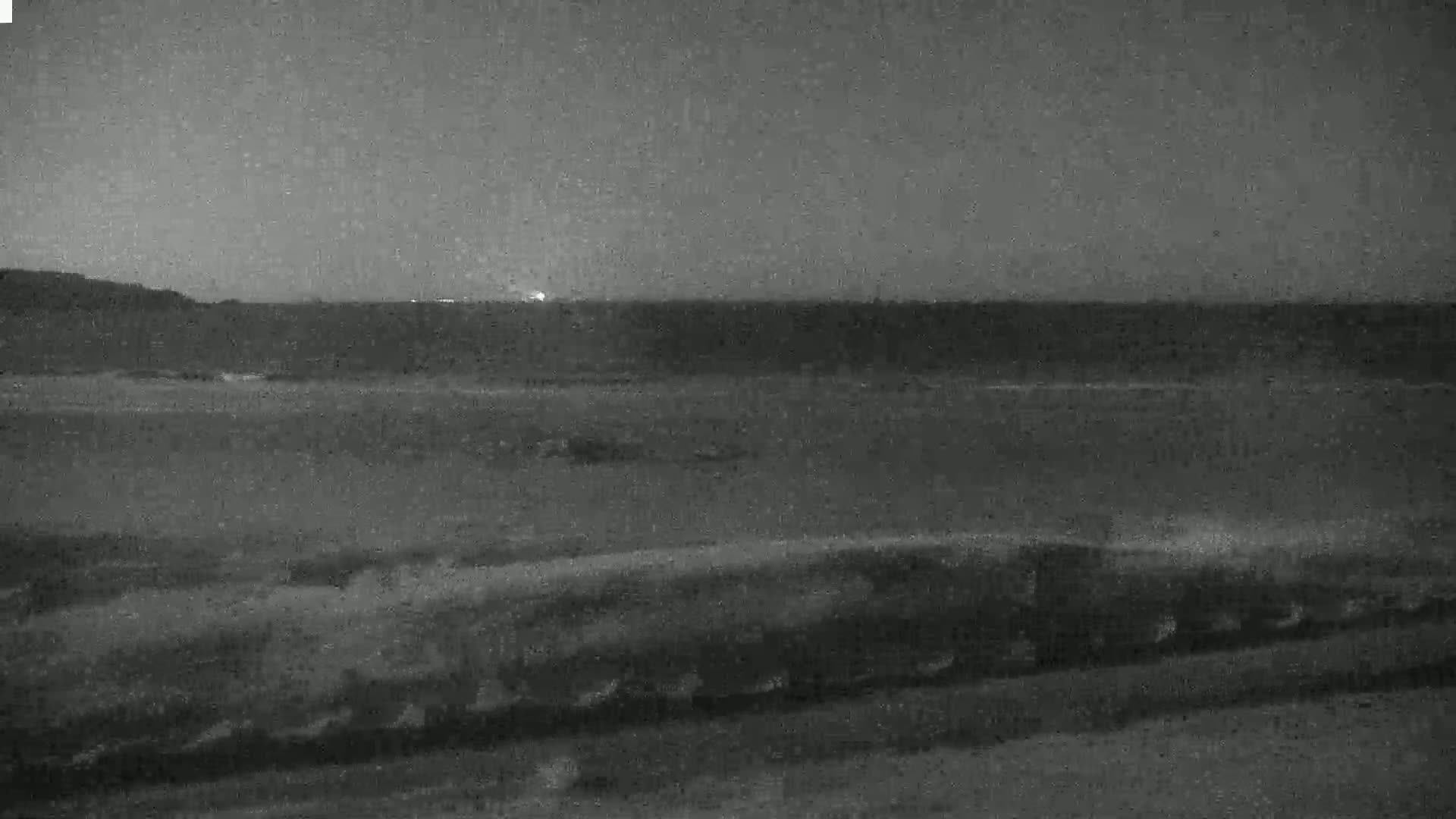 Plage de Baie des Trepasses Beach (Bay of Dead) Live Cam - Quimper, Finistère, Bretagne, France