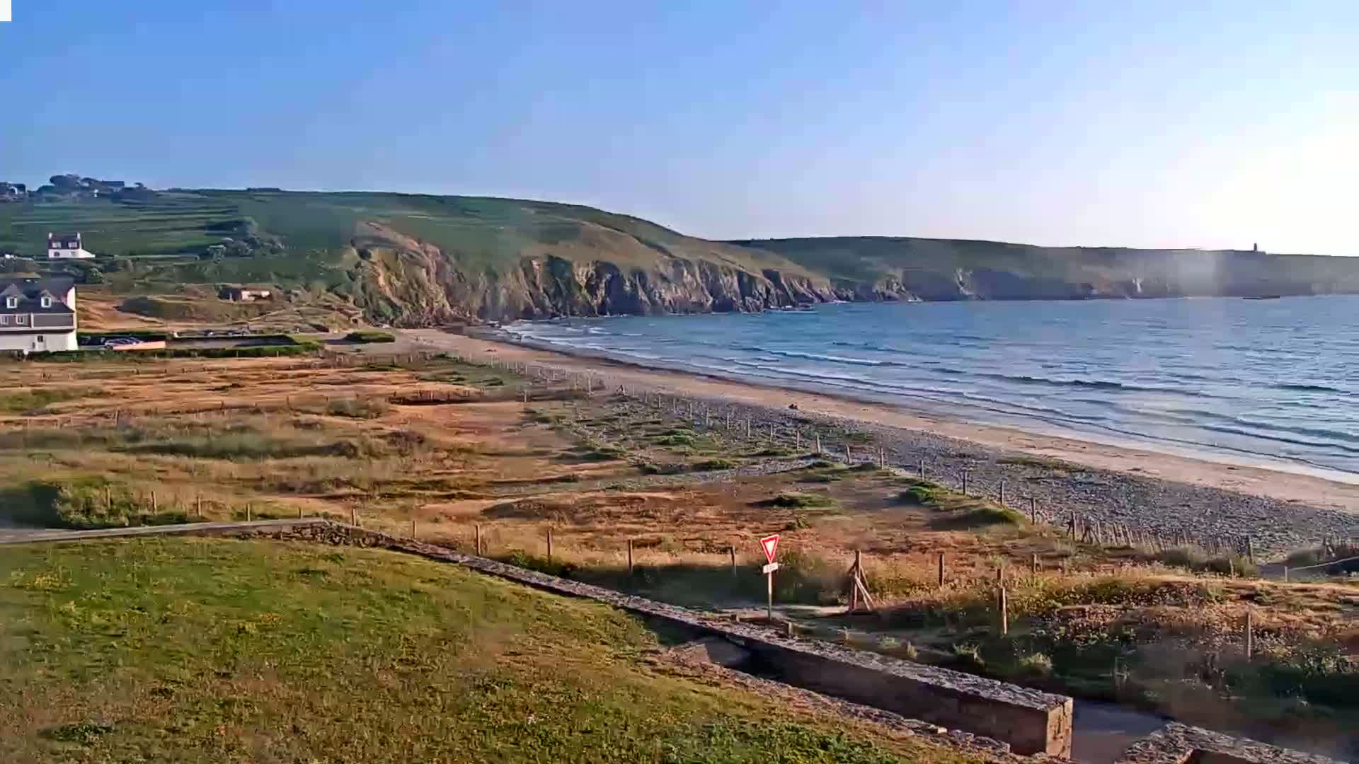 Plage de Baie des Trepasses Beach (Bay of Dead) Live Cam - Quimper, Finistère, Bretagne, France