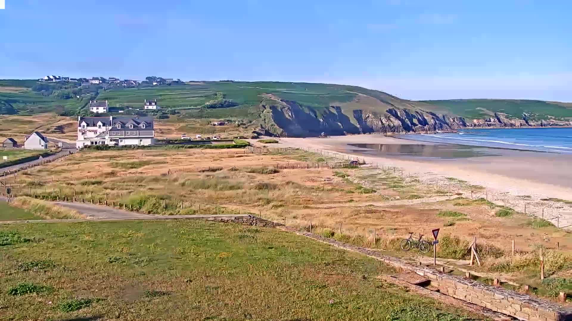 Plage de Baie des Trepasses Beach (Bay of Dead) Live Cam - Quimper, Finistère, Bretagne, France