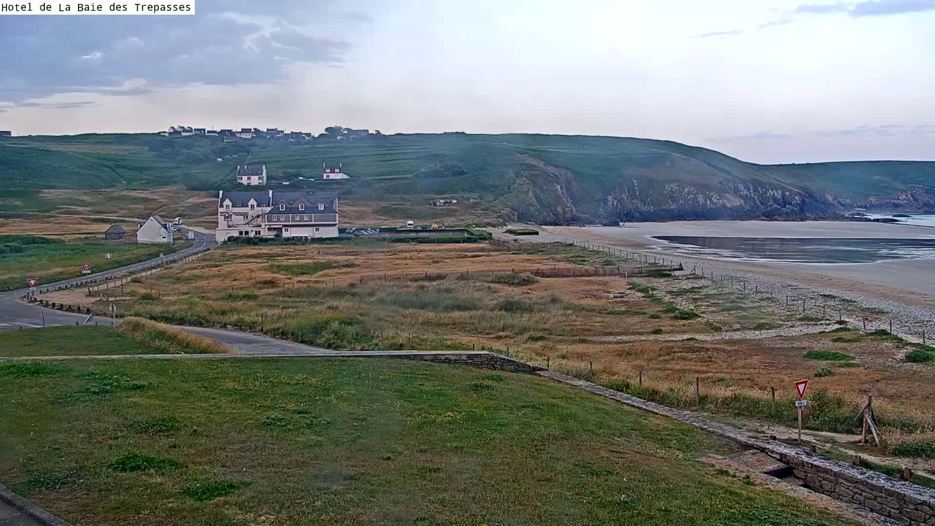 Plage de Baie des Trepasses Beach (Bay of Dead) Live Cam - Quimper, Finistère, Bretagne, France