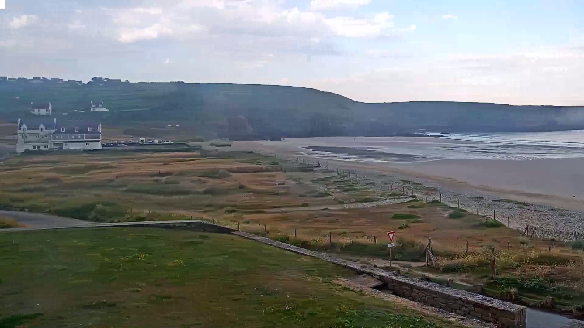 Plage de Baie des Trepasses Beach (Bay of Dead) Live Cam - Quimper, Finistère, Bretagne, France