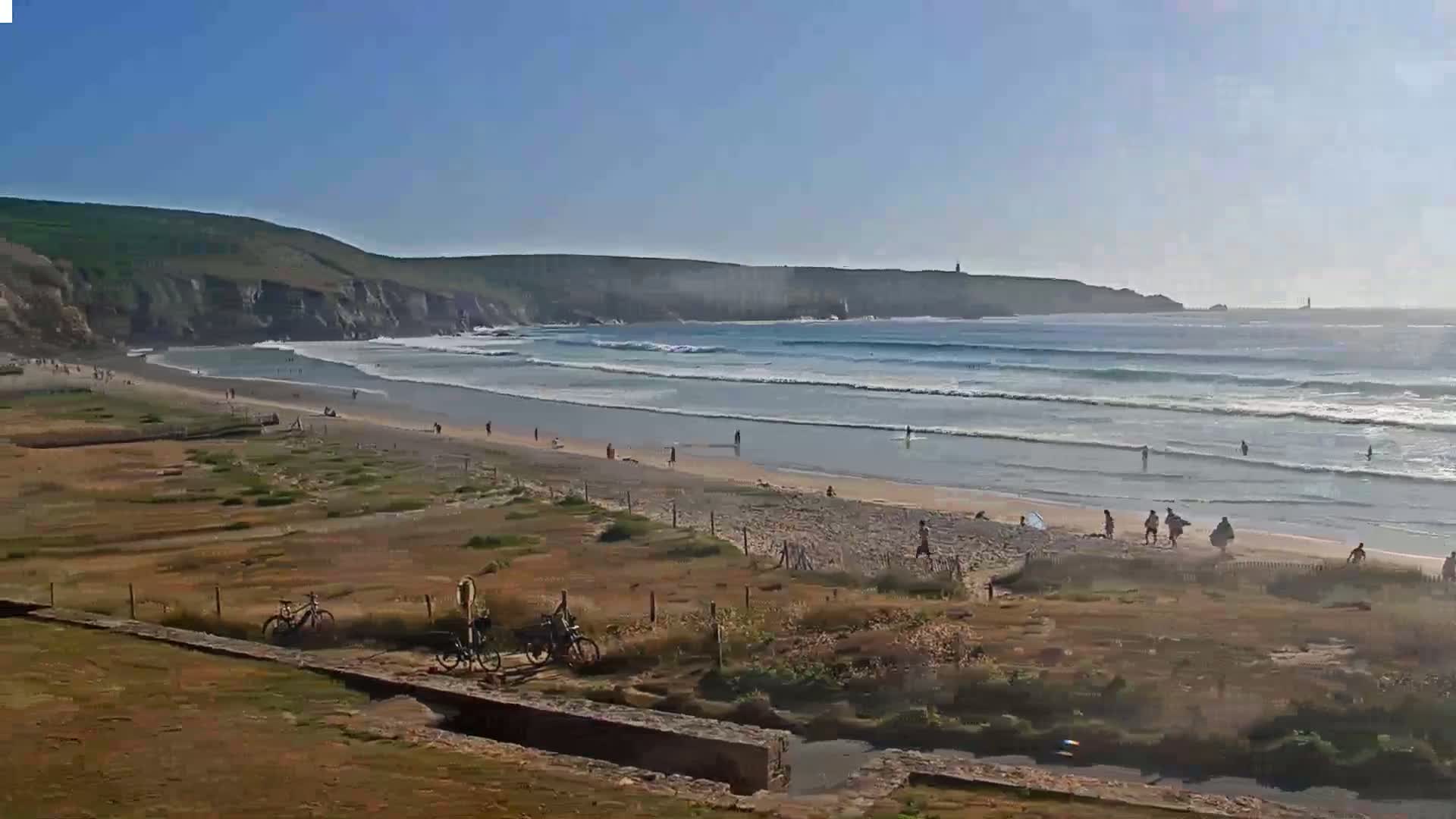 Plage de Baie des Trepasses Beach (Bay of Dead) Live Cam - Quimper, Finistère, Bretagne, France
