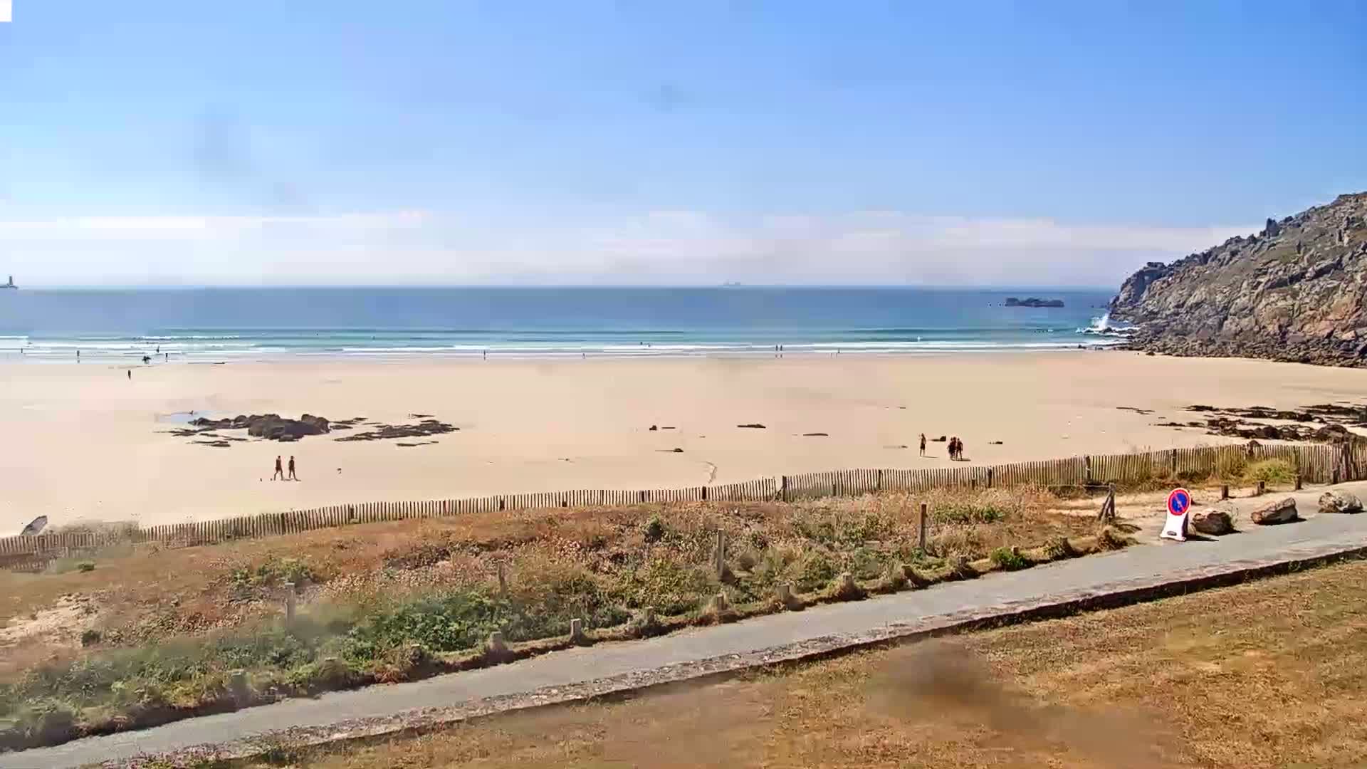 Plage de Baie des Trepasses Beach (Bay of Dead) Live Cam - Quimper, Finistère, Bretagne, France