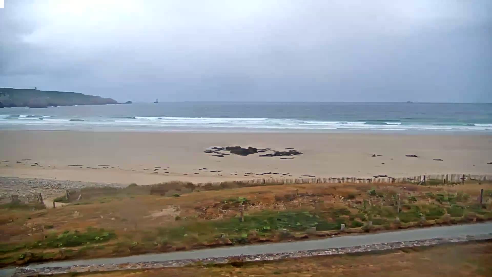 Plage de Baie des Trepasses Beach (Bay of Dead) Live Cam - Quimper, Finistère, Bretagne, France