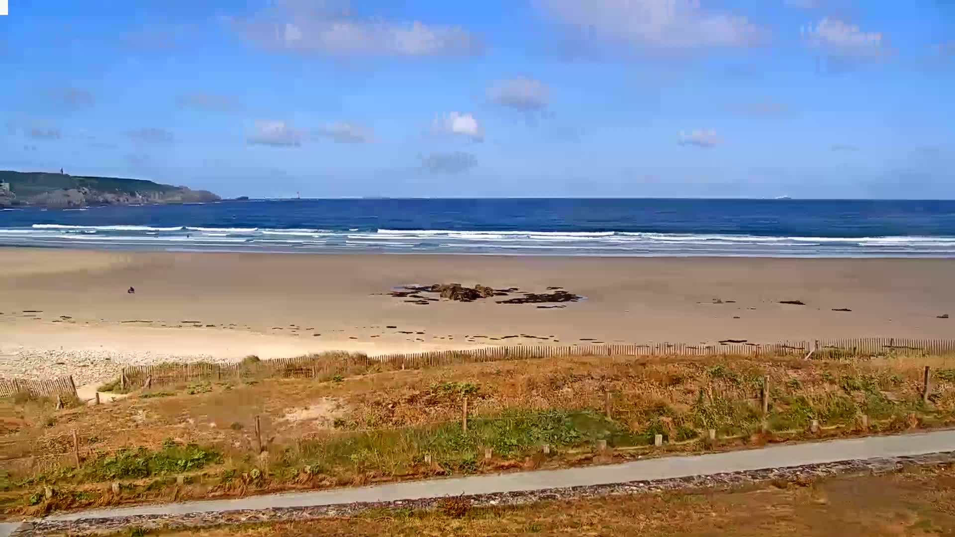 Plage de Baie des Trepasses Beach (Bay of Dead) Live Cam - Quimper, Finistère, Bretagne, France