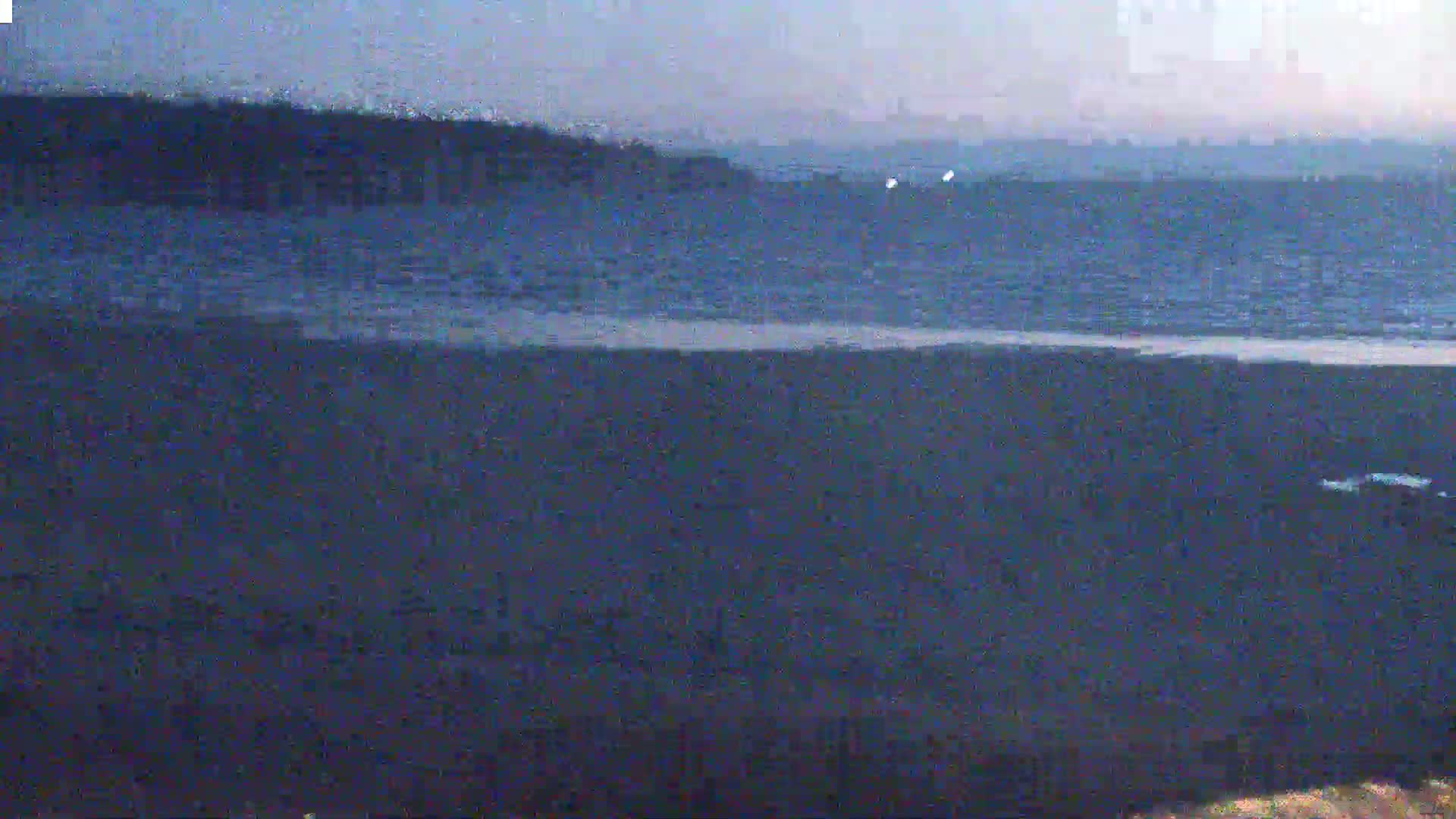 Plage de Baie des Trepasses Beach (Bay of Dead) Live Cam - Quimper, Finistère, Bretagne, France