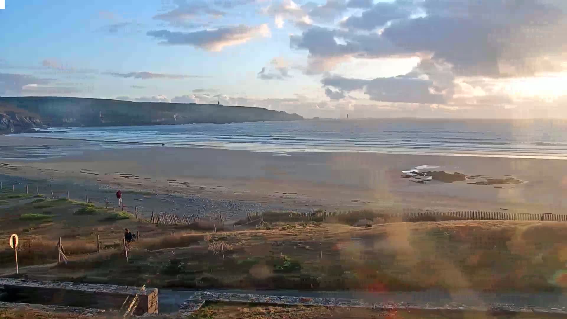 Plage de Baie des Trepasses Beach (Bay of Dead) Live Cam - Quimper, Finistère, Bretagne, France
