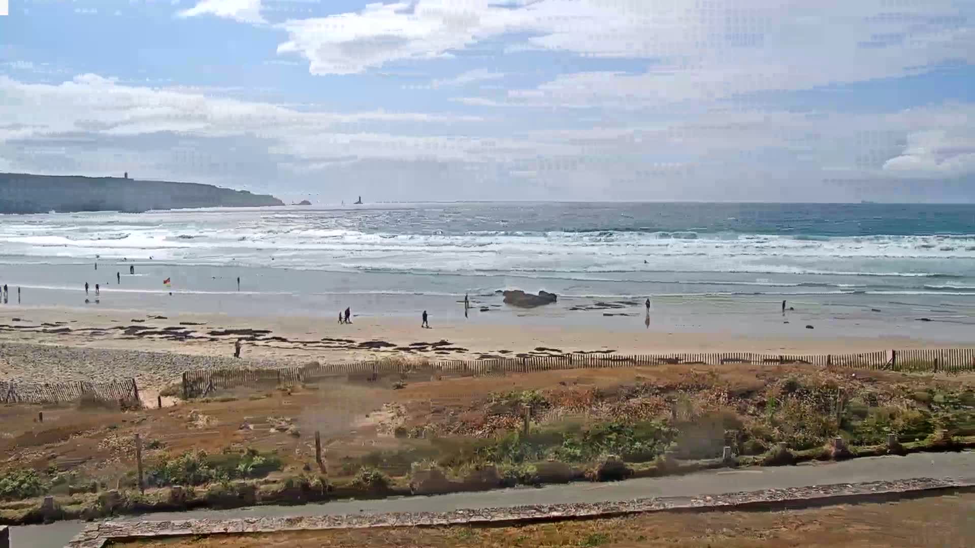 Plage de Baie des Trepasses Beach (Bay of Dead) Live Cam - Quimper, Finistère, Bretagne, France