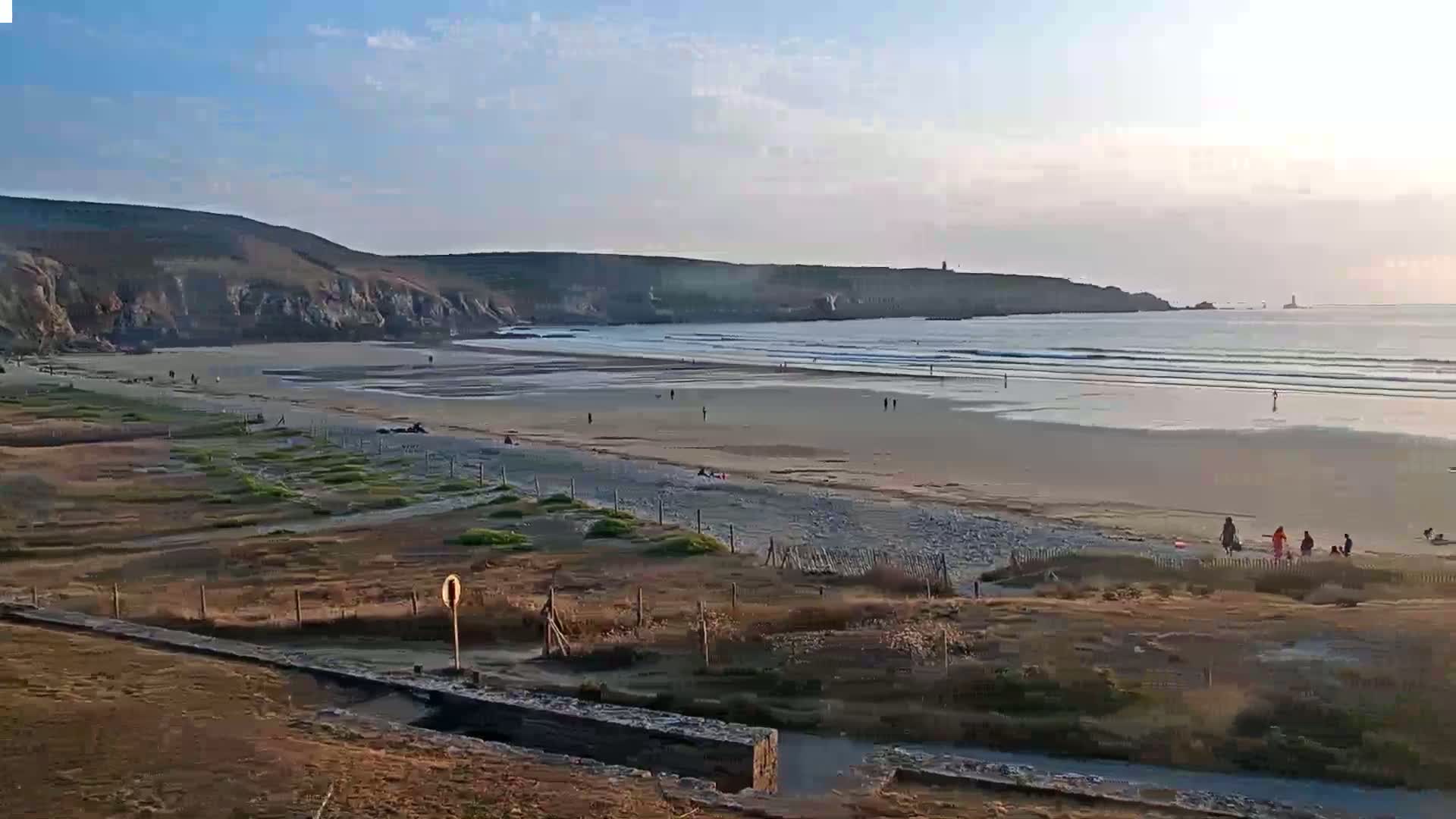 Plage de Baie des Trepasses Beach (Bay of Dead) Live Cam - Quimper, Finistère, Bretagne, France
