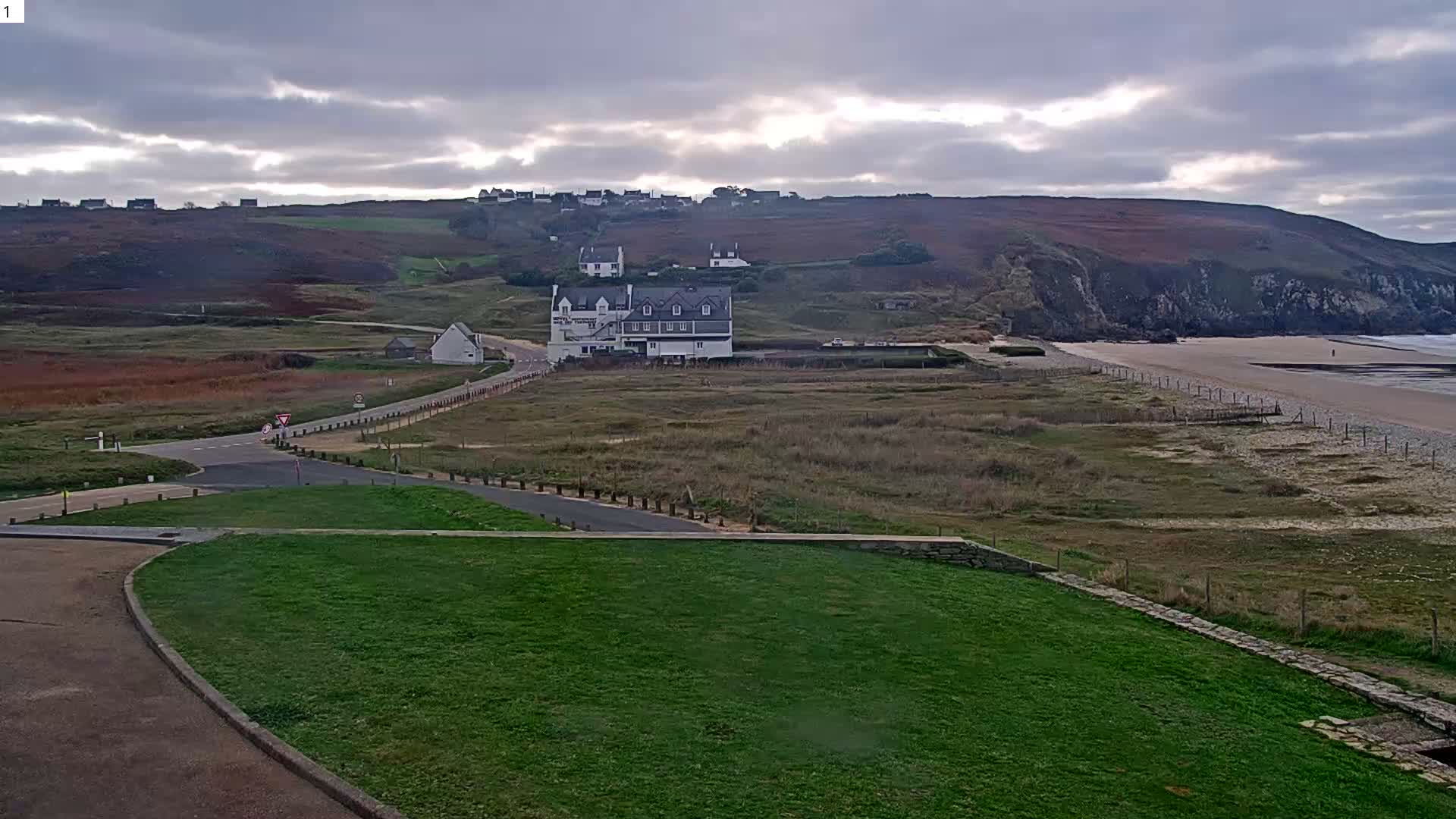 Plage de Baie des Trepasses Beach (Bay of Dead) Live Cam - Quimper, Finistère, Bretagne, France