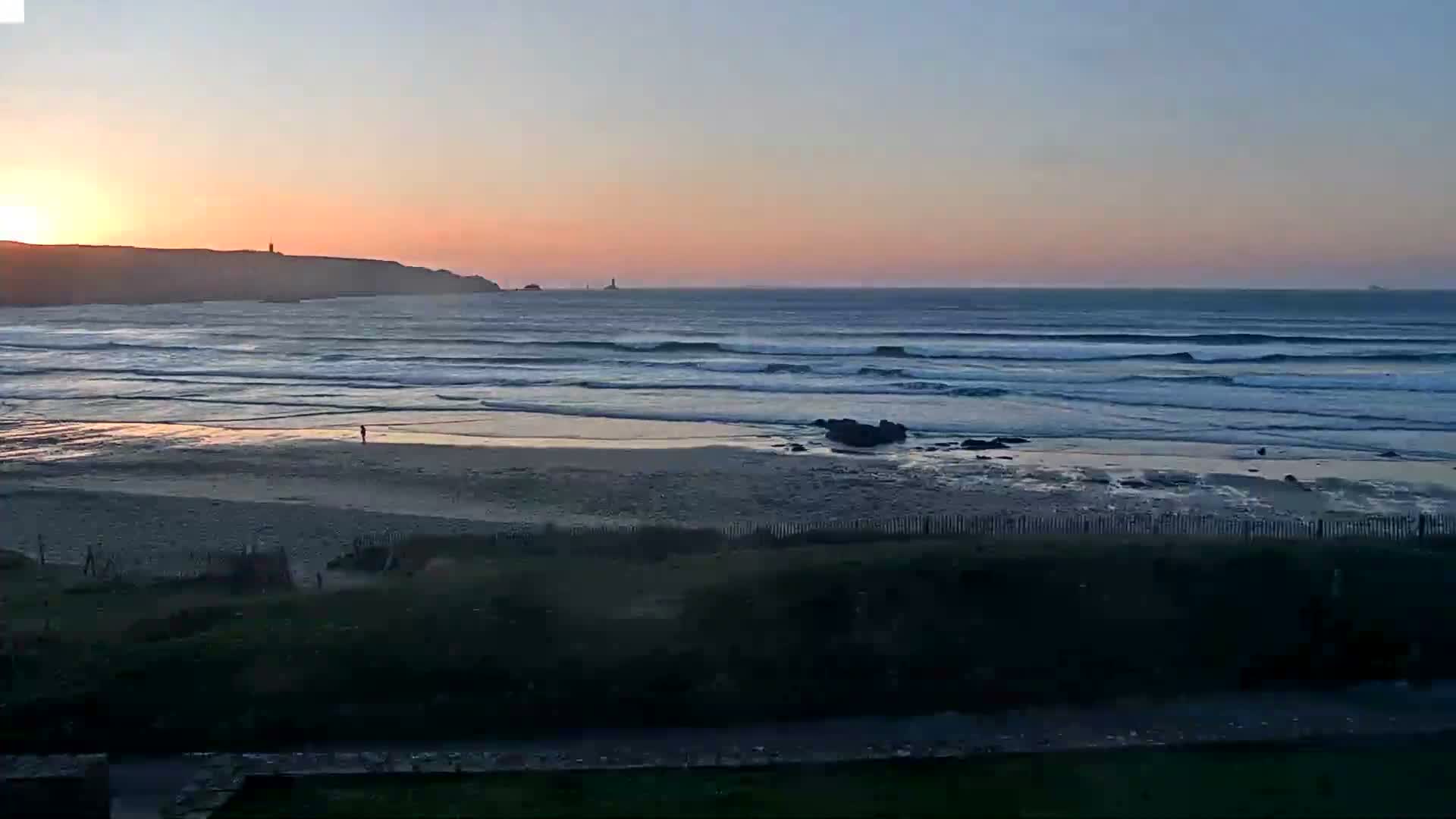 Plage de Baie des Trepasses Beach (Bay of Dead) Live Cam - Quimper, Finistère, Bretagne, France
