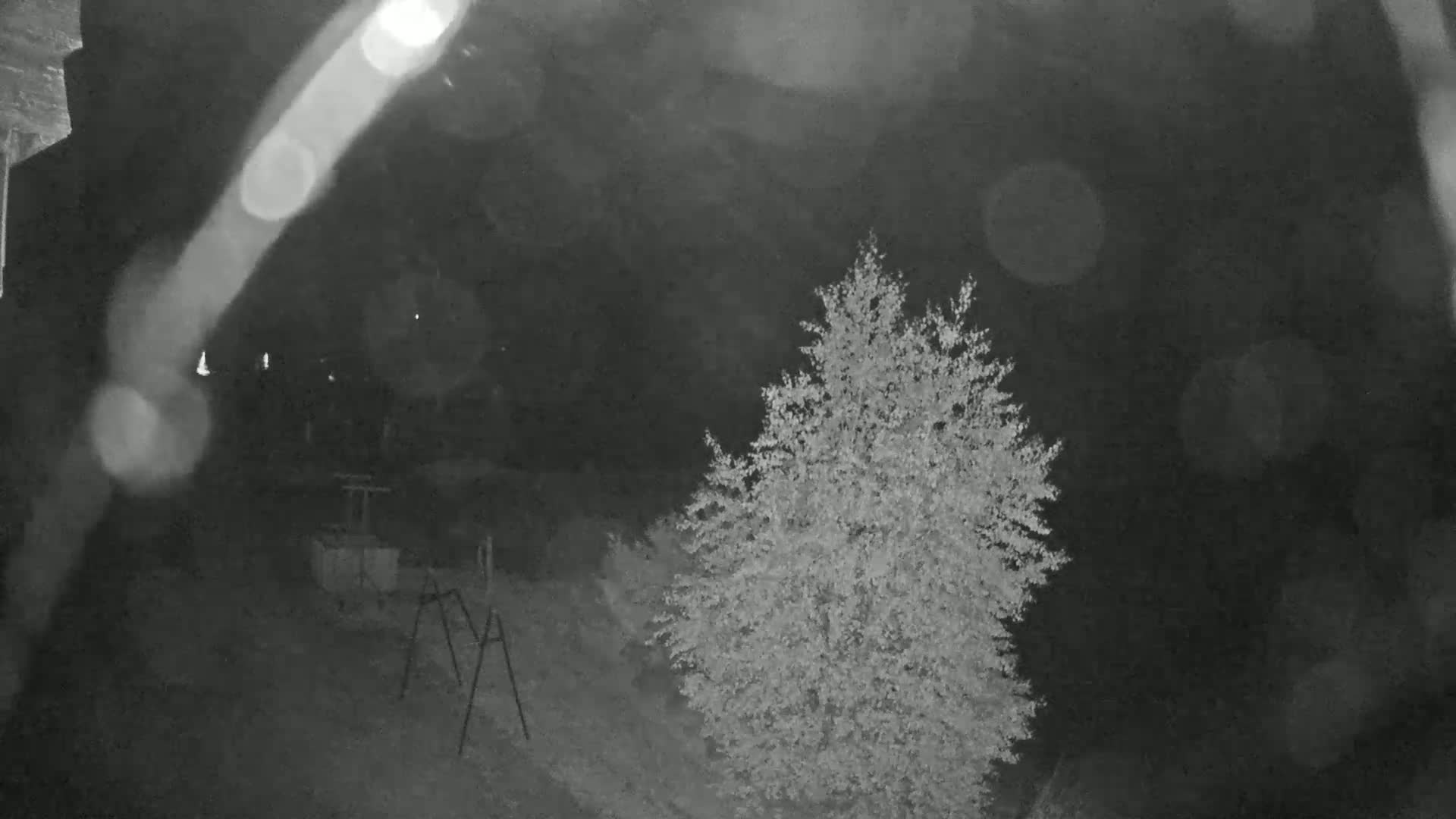 Lac des Settons Lake Live Cam - Château-Chinon (Ville), Nièvre, Bourgogne-Franche-Comté, France