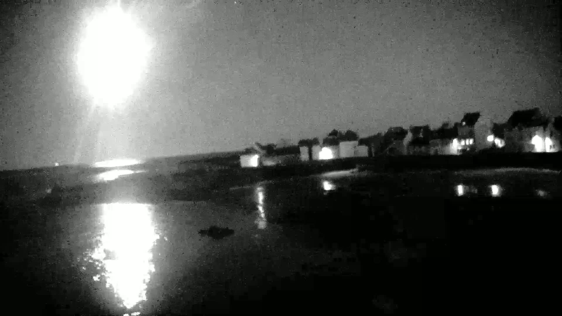 Ile de Sein Island Village & Coast Live Cam -  Quimper, Finistère, Bretagne, France