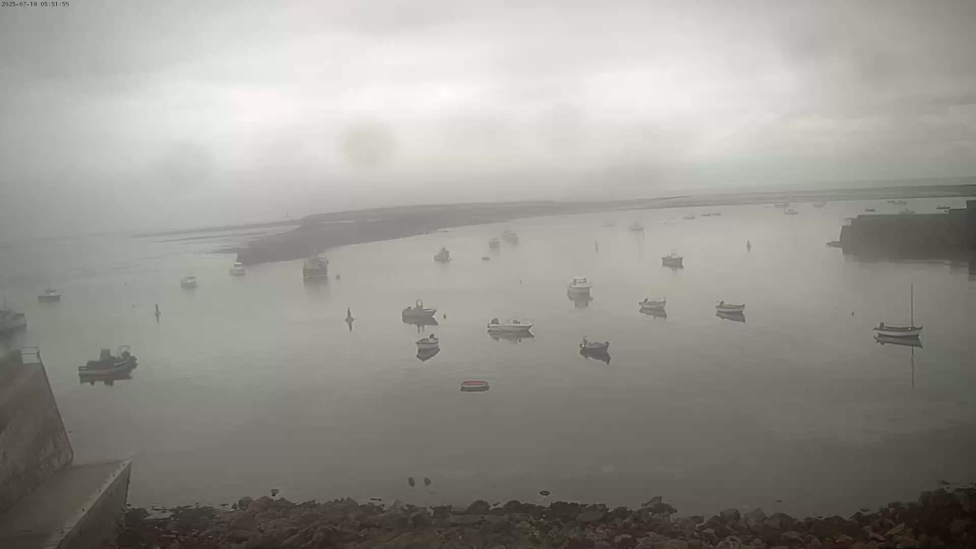 Ile de Sein Island Village & Coast Live Cam -  Quimper, Finistère, Bretagne, France