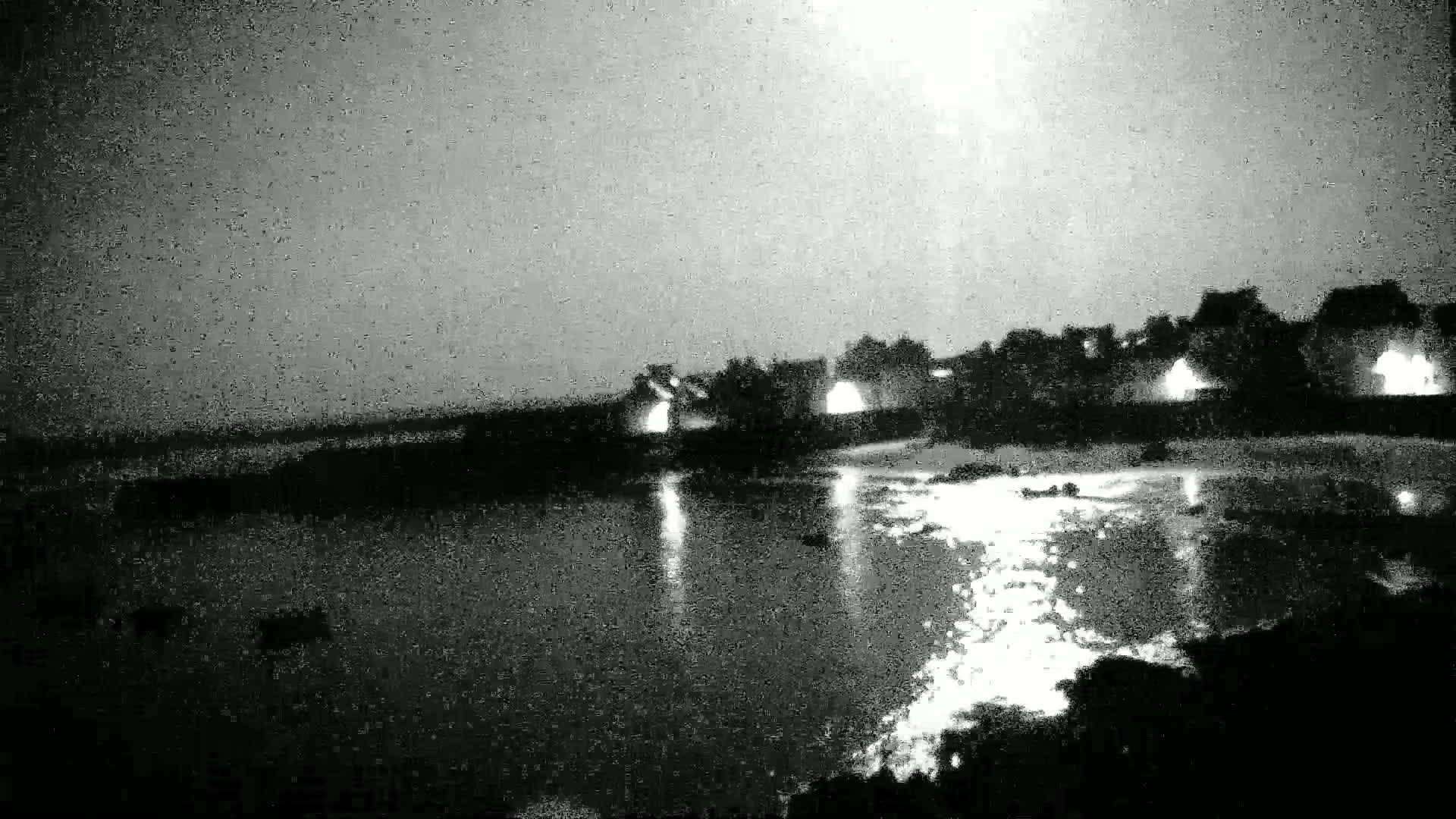 Ile de Sein Island Village & Coast Live Cam -  Quimper, Finistère, Bretagne, France
