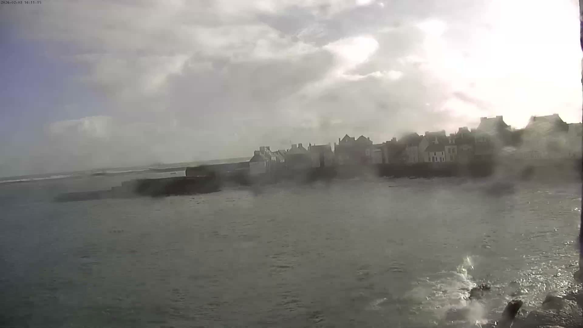 Ile de Sein Island Village & Coast Live Cam -  Quimper, Finistère, Bretagne, France