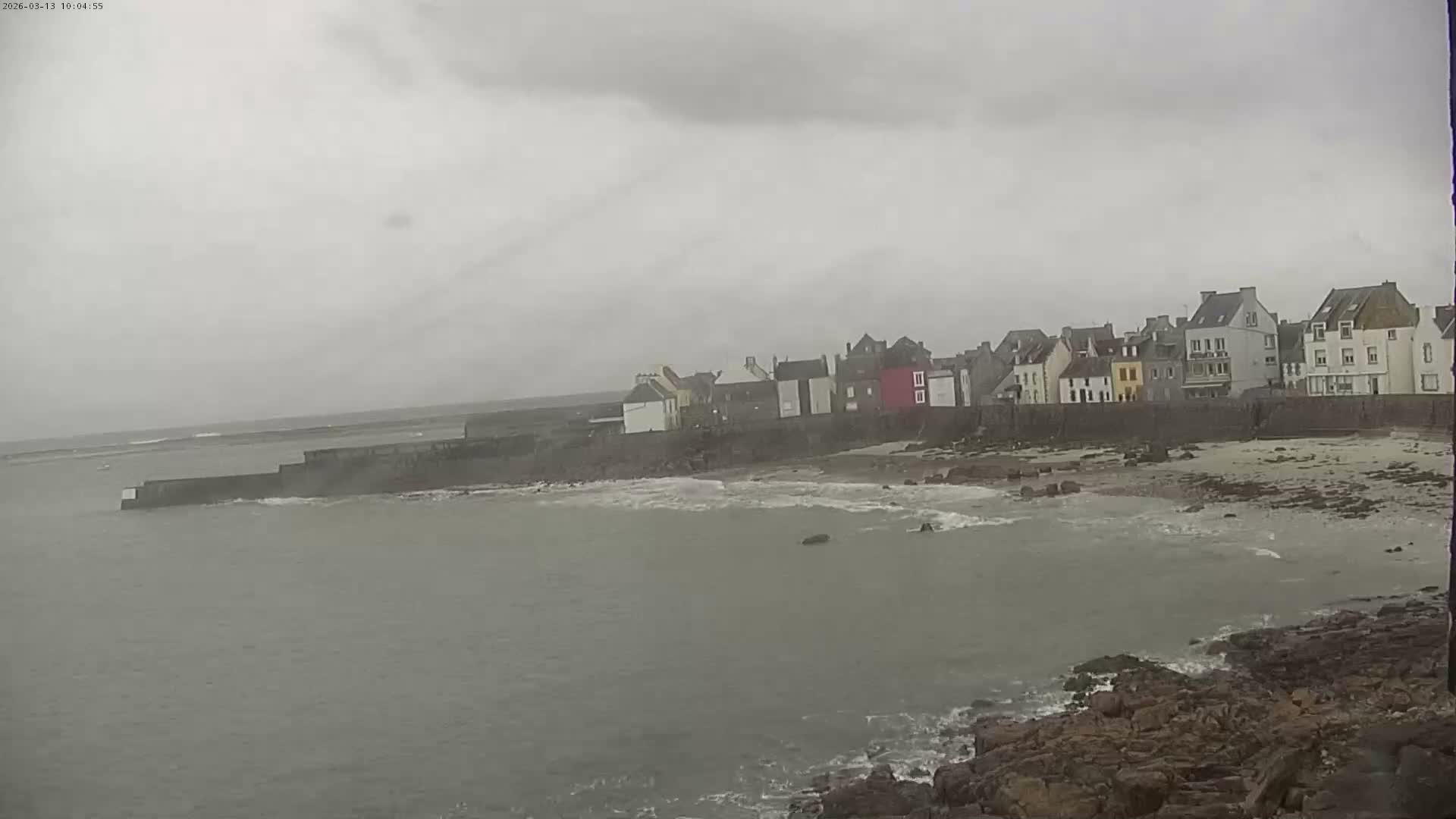 Ile de Sein Island Village & Coast Live Cam -  Quimper, Finistère, Bretagne, France