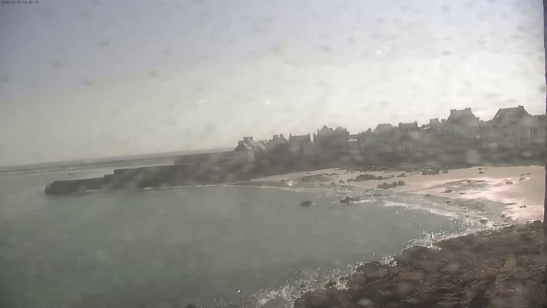 Ile de Sein Island Village & Coast Live Cam -  Quimper, Finistère, Bretagne, France