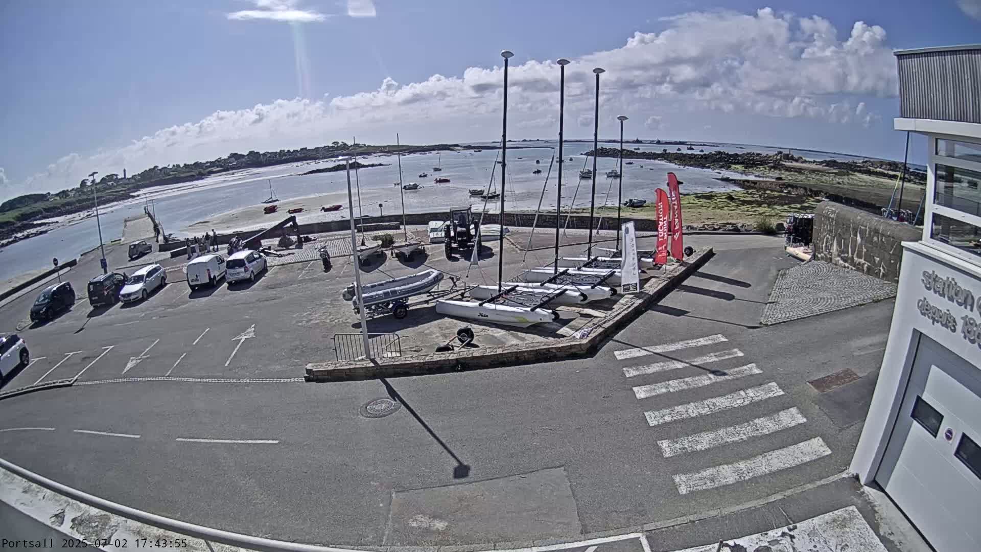 Ploudalmezeau, Portsall Coast Live Cam - Brest, Finistère, Bretagne, France