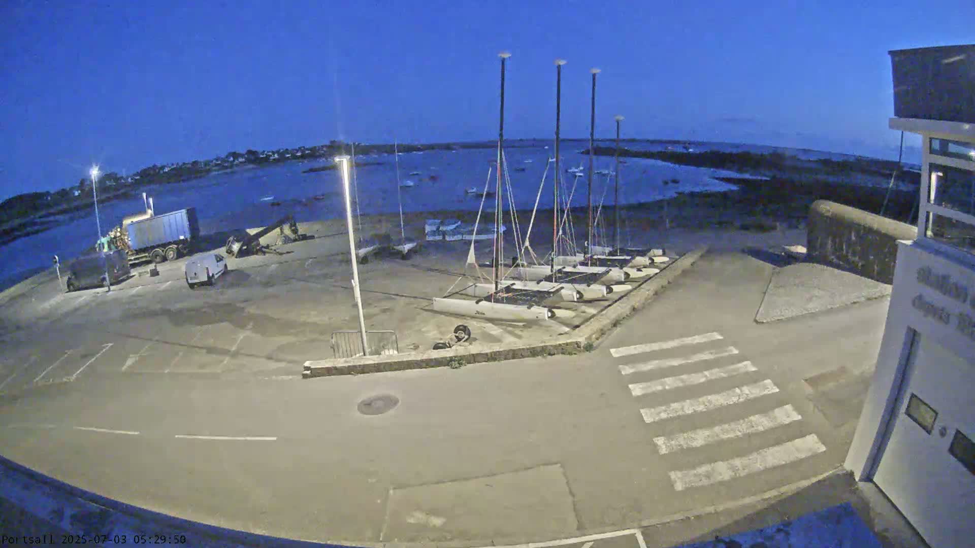 Ploudalmezeau, Portsall Coast Live Cam - Brest, Finistère, Bretagne, France