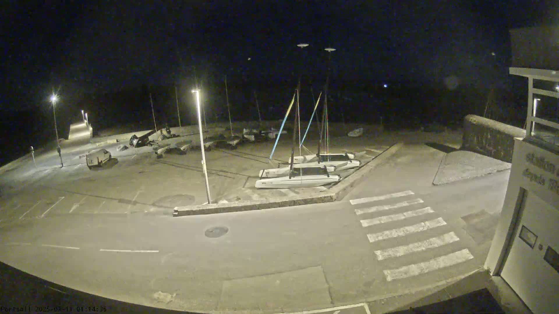 Ploudalmezeau, Portsall Coast Live Cam - Brest, Finistère, Bretagne, France