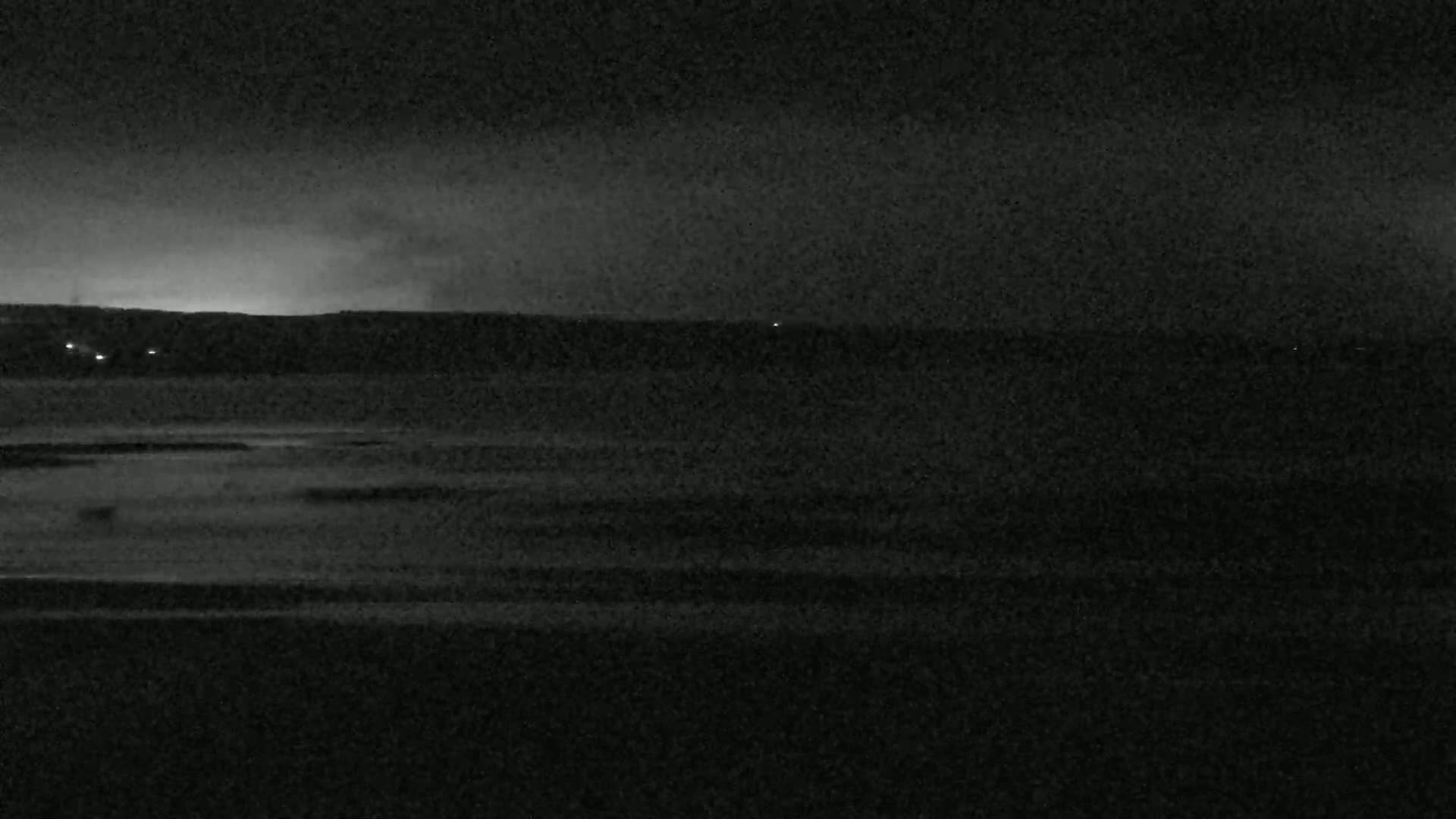 Plougonvelin Plage du Trez Hir Beach Live Cam - Brest, Finistère, Bretagne, France