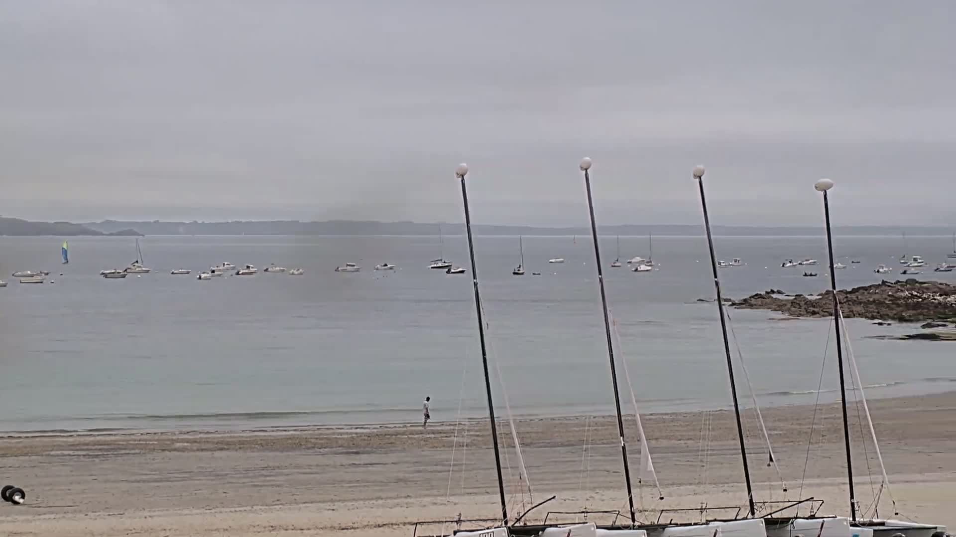 Plougonvelin Plage du Trez Hir Beach Live Cam - Brest, Finistère, Bretagne, France
