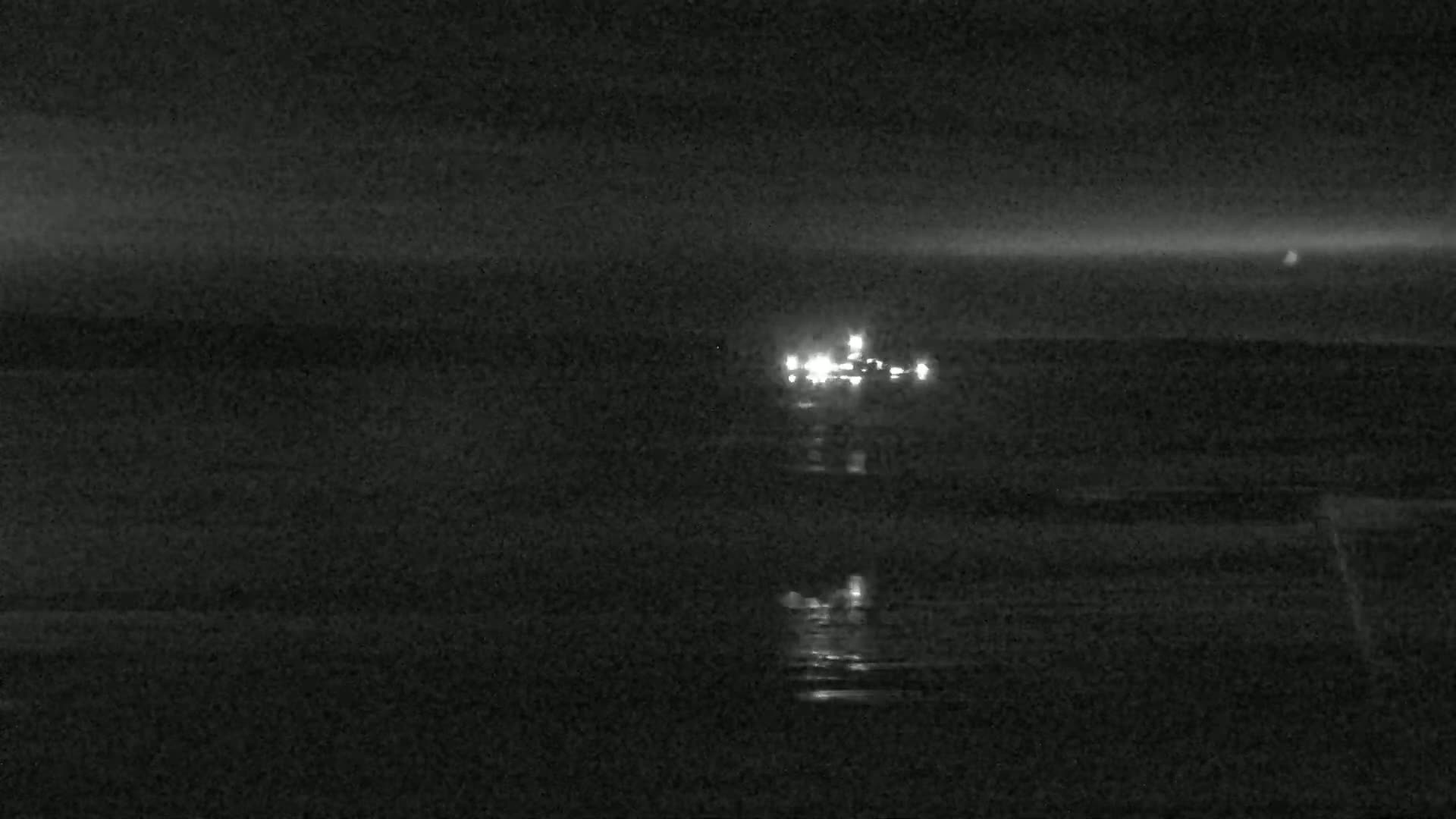 Plougonvelin Plage du Trez Hir Beach Live Cam - Brest, Finistère, Bretagne, France