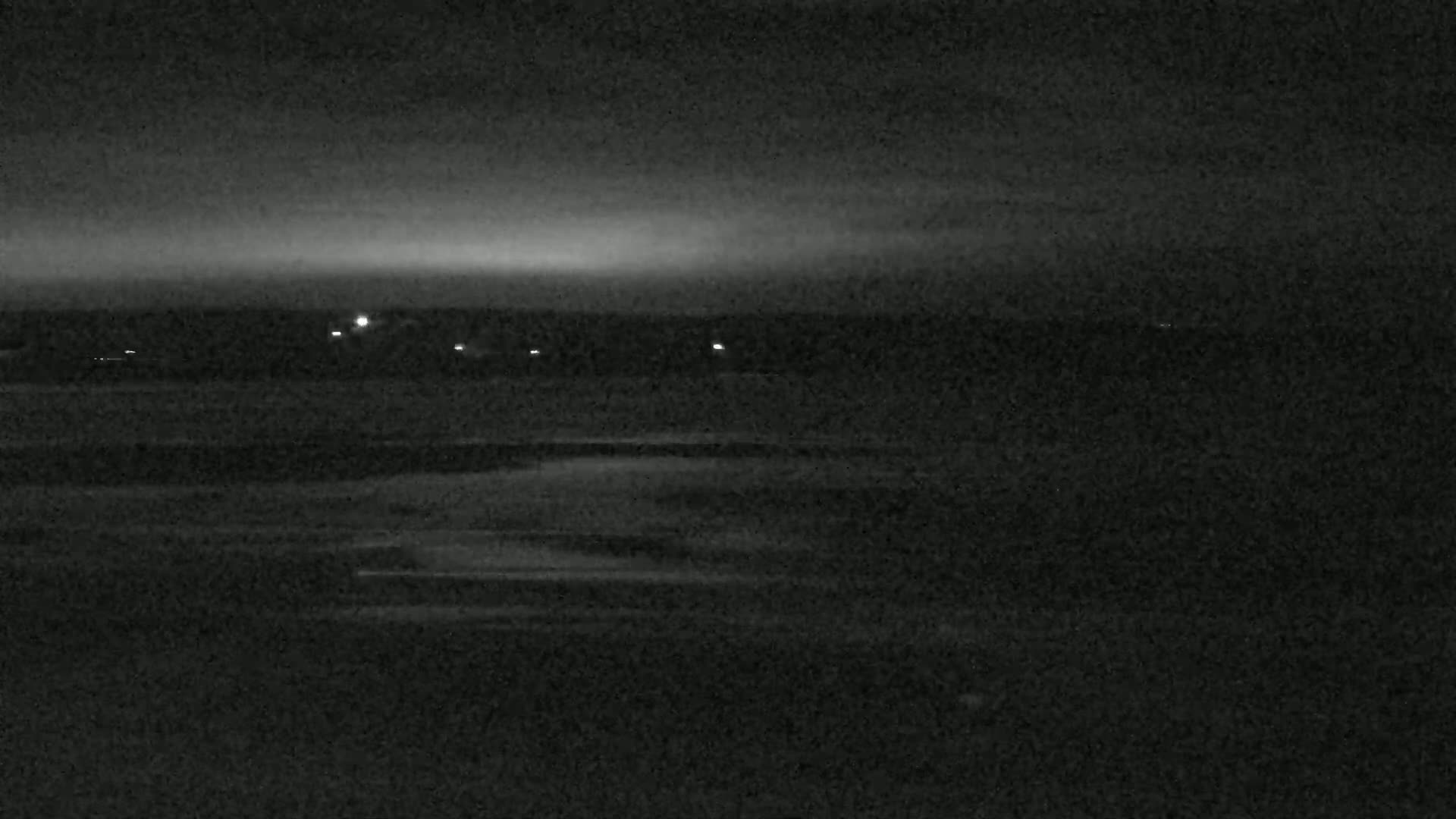 Plougonvelin Plage du Trez Hir Beach Live Cam - Brest, Finistère, Bretagne, France