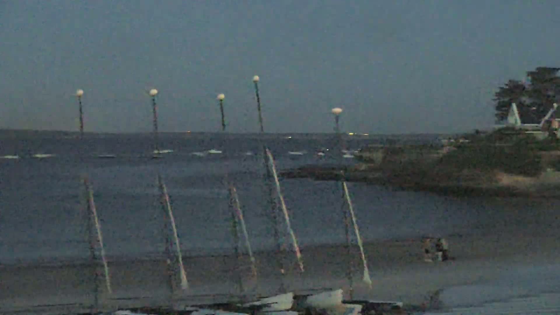 Plougonvelin Plage du Trez Hir Beach Live Cam - Brest, Finistère, Bretagne, France