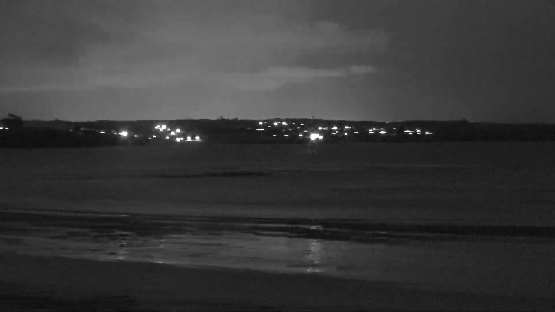 Plougonvelin Plage du Trez Hir Beach Live Cam - Brest, Finistère, Bretagne, France
