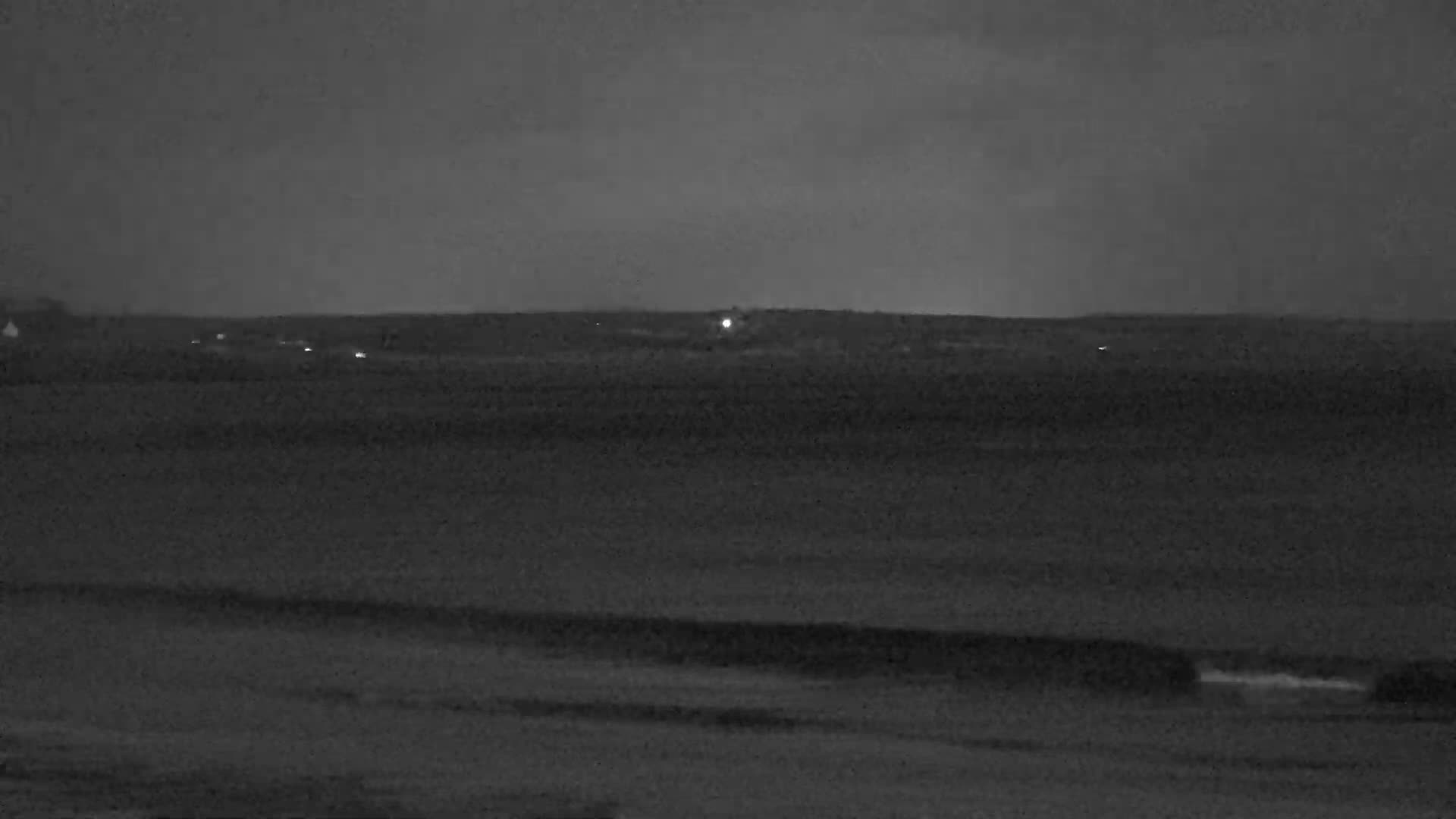 Plougonvelin Plage du Trez Hir Beach Live Cam - Brest, Finistère, Bretagne, France