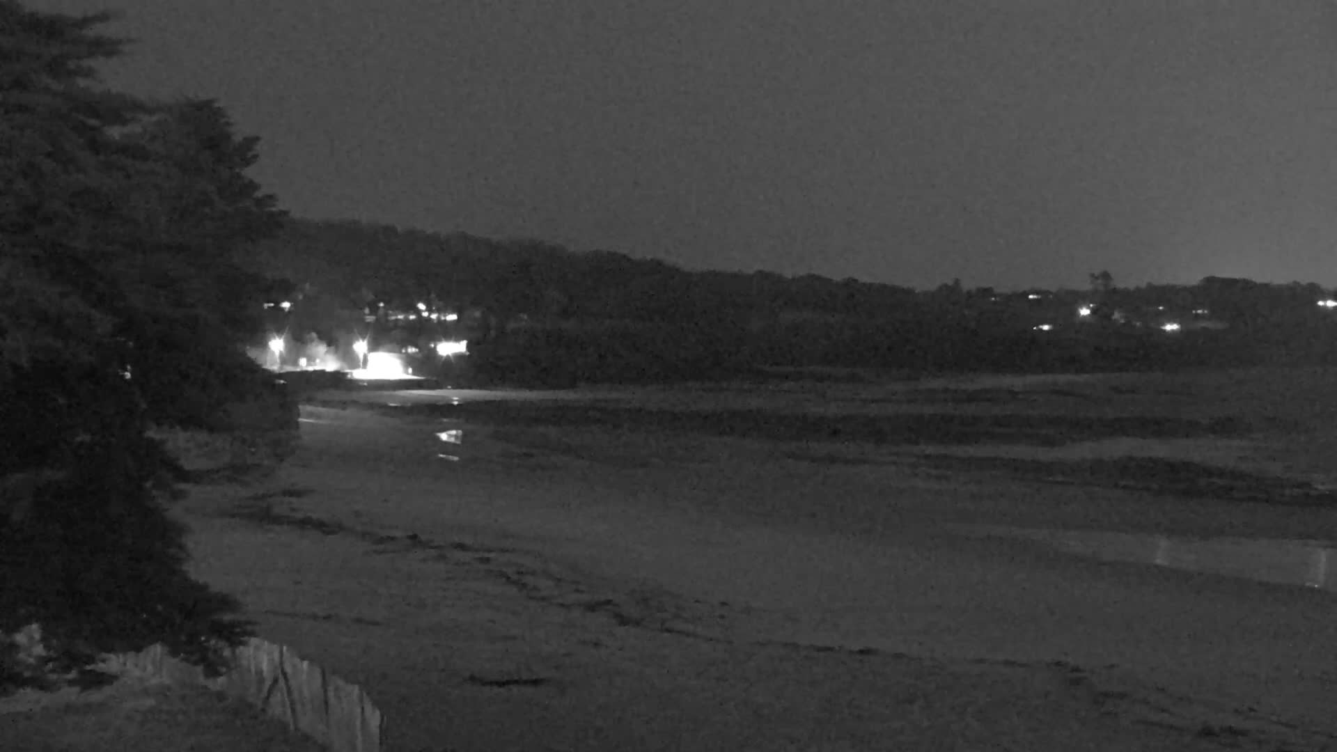 Plougonvelin Plage du Trez Hir Beach Live Cam - Brest, Finistère, Bretagne, France