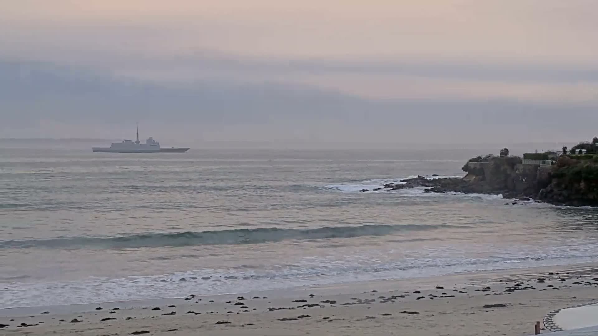 Plougonvelin Plage du Trez Hir Beach Live Cam - Brest, Finistère, Bretagne, France