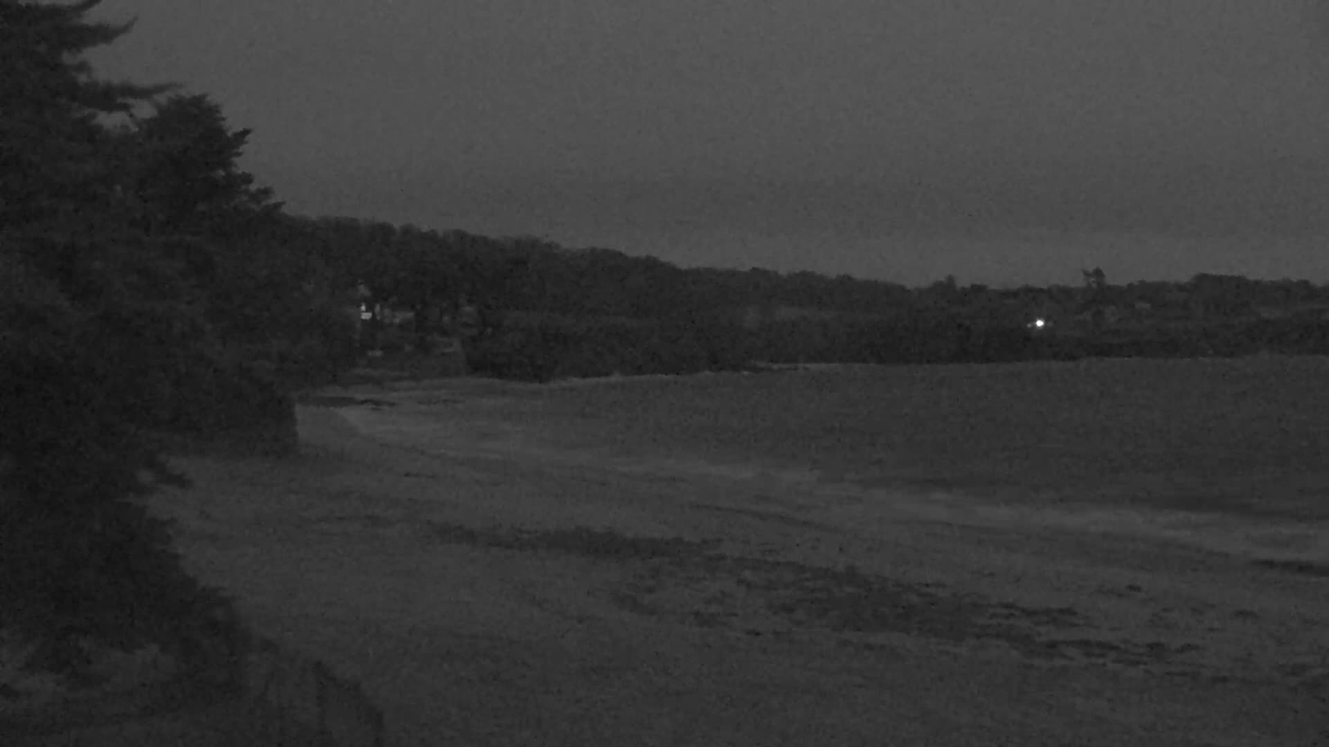 Plougonvelin Plage du Trez Hir Beach Live Cam - Brest, Finistère, Bretagne, France