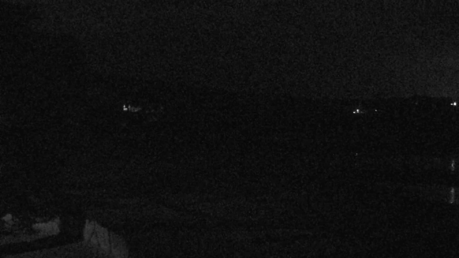 Plougonvelin Plage du Trez Hir Beach Live Cam - Brest, Finistère, Bretagne, France