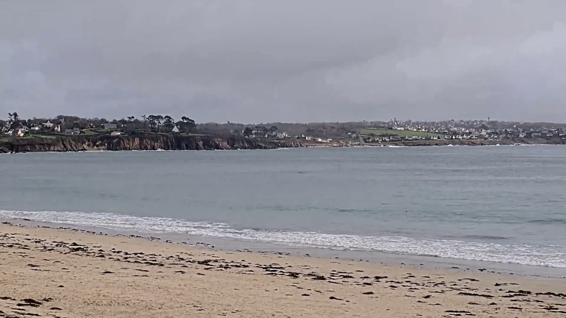 Plougonvelin Plage du Trez Hir Beach Live Cam - Brest, Finistère, Bretagne, France