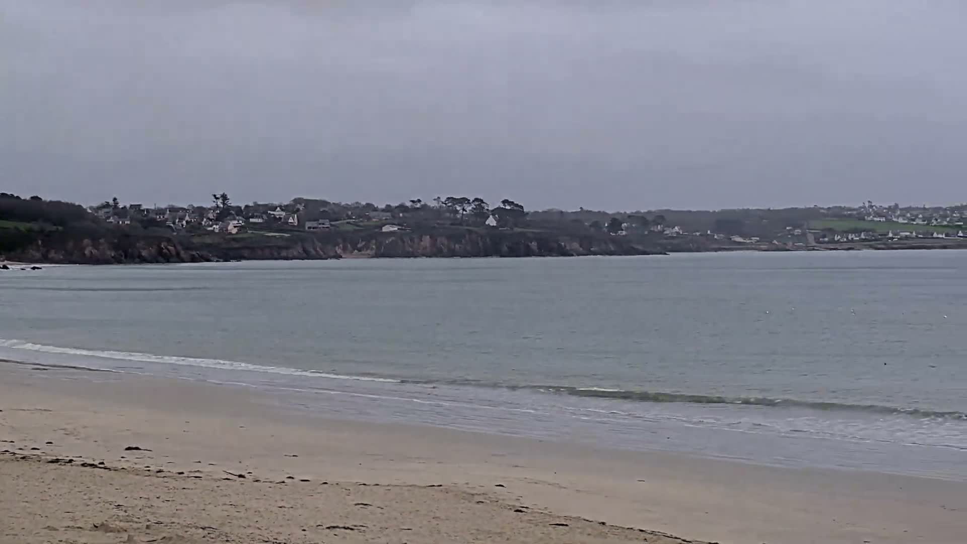 Plougonvelin Plage du Trez Hir Beach Live Cam - Brest, Finistère, Bretagne, France