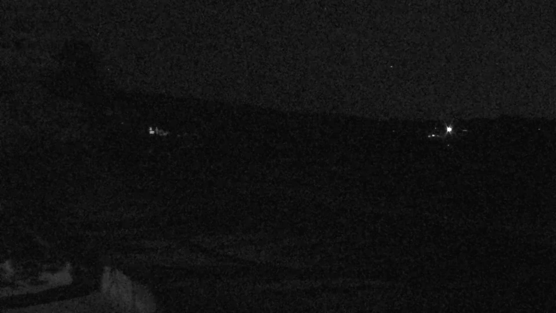 Plougonvelin Plage du Trez Hir Beach Live Cam - Brest, Finistère, Bretagne, France