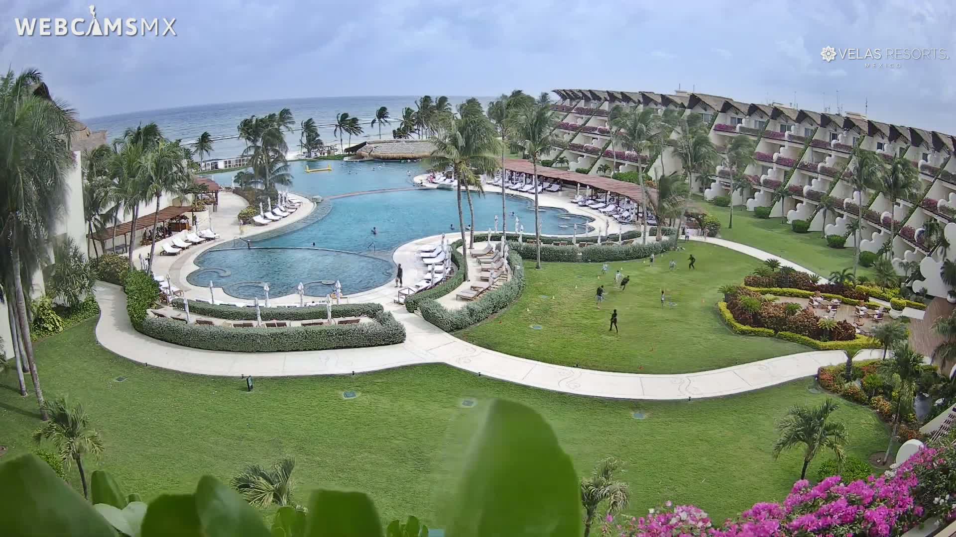 Playa Del Carmen, Playa Grand Velas Beach Live Cam - Solidaridad, Quintana Roo, Mexico