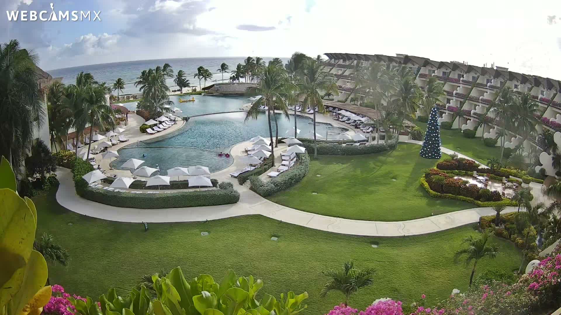 Playa Del Carmen, Playa Grand Velas Beach Live Cam - Solidaridad, Quintana Roo, Mexico