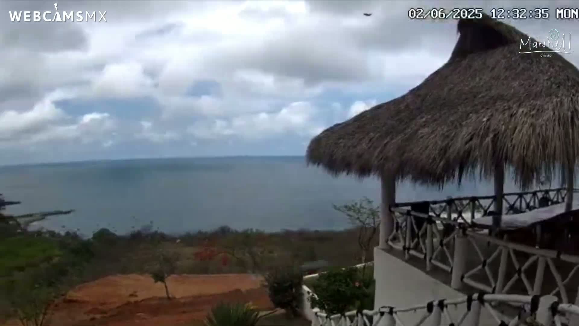 Chimo , Playa Marshell Beach  Bahia de Banderas Bay Live Cam - Chimo, Cabo Corrientes, Jalisco, Mexico