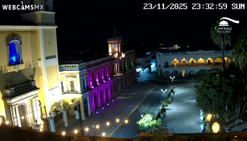 Colima City , Catedral Basilica of Colima & Palacio de Gobierno Palace Live Cam -  Centro, Colima, Colima, Mexico