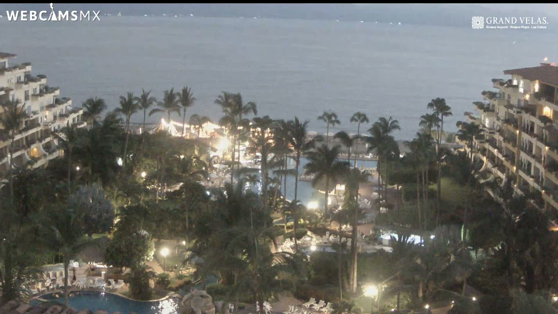 Puerto Vallarta Playa Bocanegra Beach Live Cam - Puerto Vallarta, Jalisco, Mexico