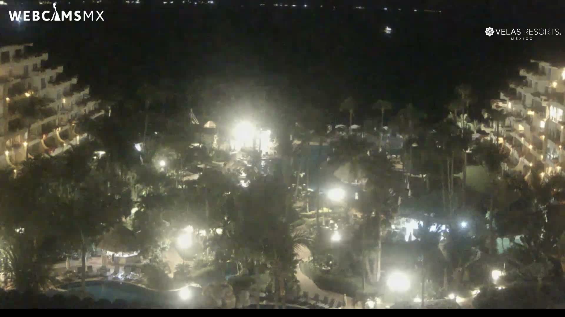 Puerto Vallarta Playa Bocanegra Beach Live Cam - Puerto Vallarta, Jalisco, Mexico