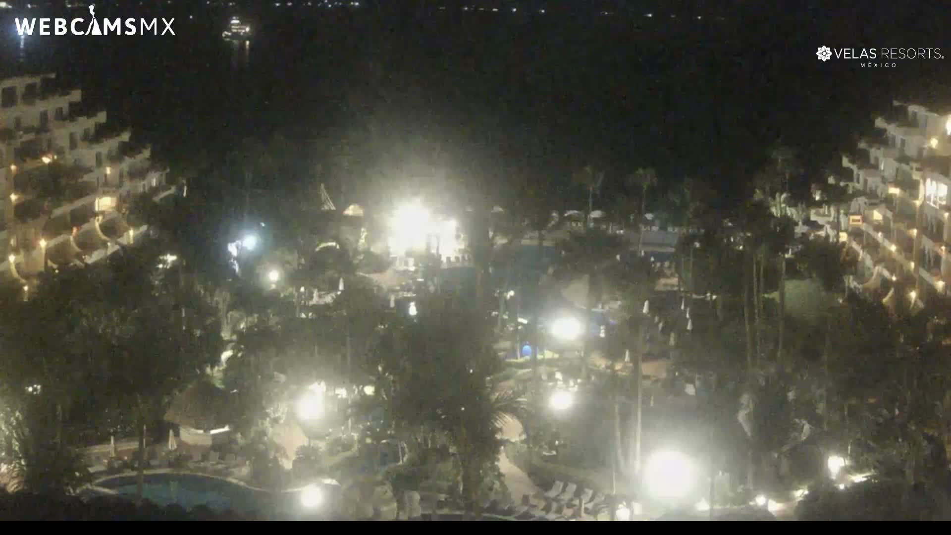 Puerto Vallarta Playa Bocanegra Beach Live Cam - Puerto Vallarta, Jalisco, Mexico