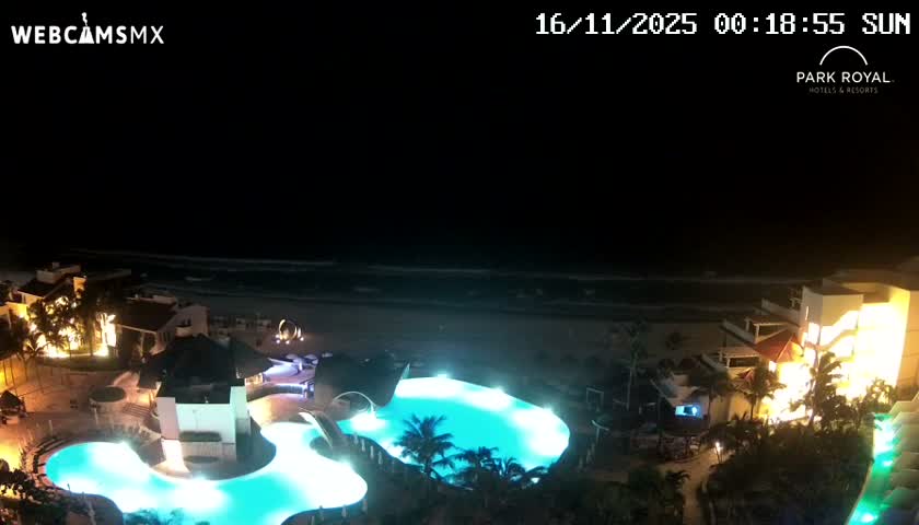 Oaxaca de Juarez City Skyline &  Templo de Santo Domingo de Guzman Church Square Live Cam - Oaxaca de Juárez, Oaxaca, Mexico