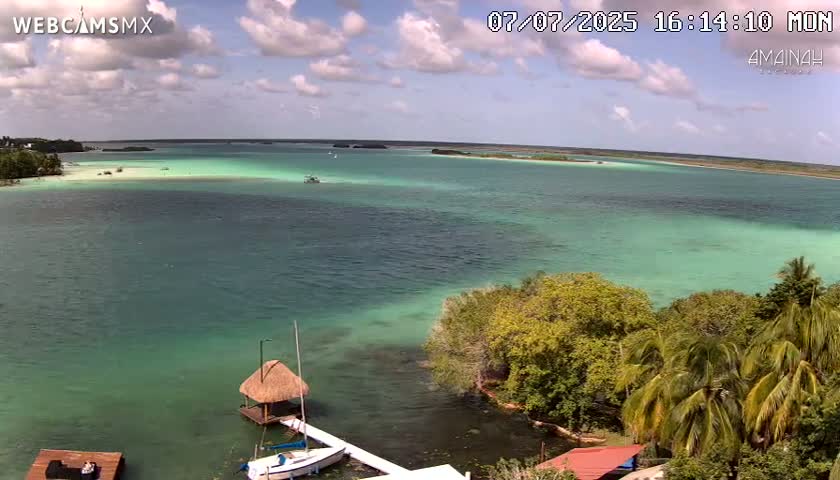 Laguna de Bacalar Lagoon Lake from Amaniah Live Cam - Bacalar,  Quintana Roo, Mexico 