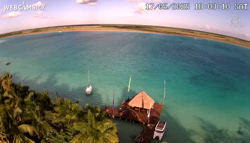 Laguna de Bacalar Lagoon Lake Akalki Live Cam - Bacalar,  Quintana Roo, Mexico
