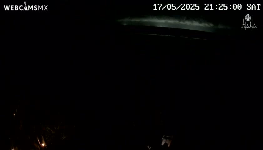 Laguna de Bacalar Lagoon Lake Akalki Live Cam - Bacalar,  Quintana Roo, Mexico